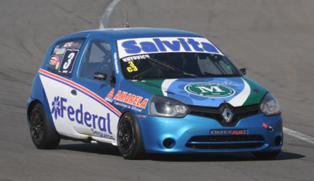 Voyovich al frente en Clase 3