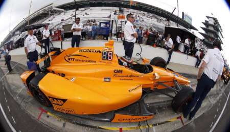 Subí a darte una vuelta con Alonso