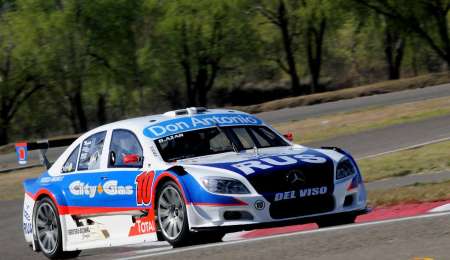 Azar fue el mejor de las pruebas libres