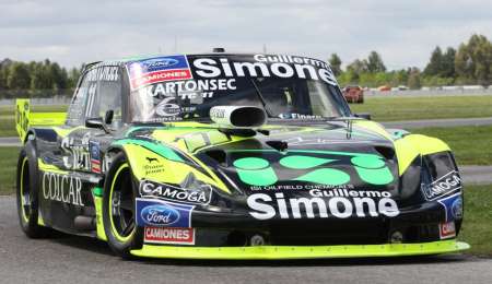 El auto de Giallombardo se puso en marcha