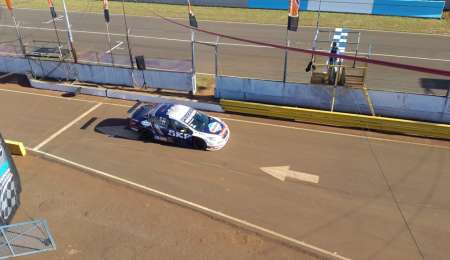 Girolami comenzó adelante con el Peugeot en Oberá