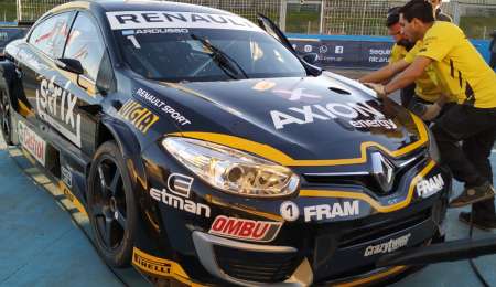 Ardusso arrancó adelante en Rosario