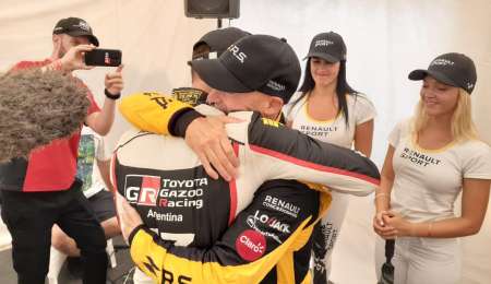 Rossi y Pernía, el abrazo del alma