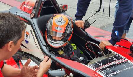 El Croizet Racing completó una prueba en Buenos Aires