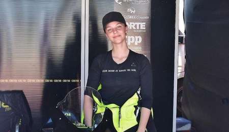 “Creo que subestiman el poder que puede tener una mujer arriba de una moto”