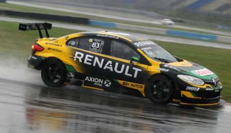 Ardusso expuso la recuperación de Renault con la pole position