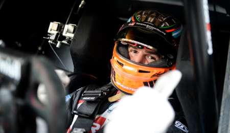 Gran comienzo para Rossi en Velo Citta