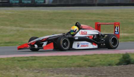 Barrio dominó el primer entrenamiento libre