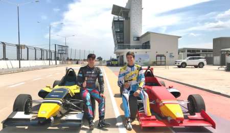 Dos equipos de la Fórmula Renault 2.0 probaron en San Nicolás