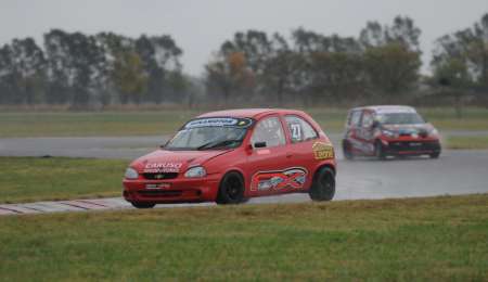 Gastón Fontana prevaleció en la serie más veloz de la Clase 2