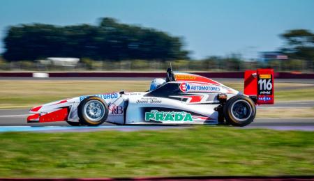 Suárez arriba en el primer ensayo