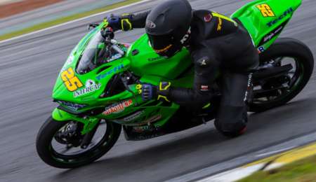 Mauro Passarino el más veloz del viernes en Interlagos