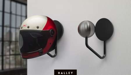 Gadget: Halley Helmet Rack
