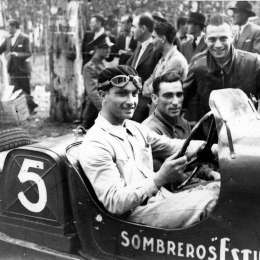 80 años del debut oficial de Fangio