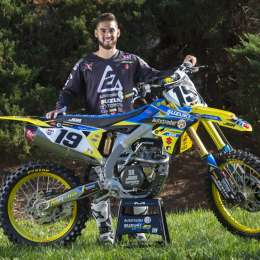 Supercross en Anaheim: Bogle se queda afuera por lesión