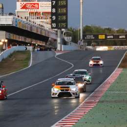 Mitad de carrera en Barcelona: segundo puesto para los argentinos