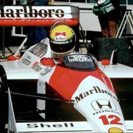 La familia Heineken y Senna promueven la legendaria vuelta McLaren MP4 