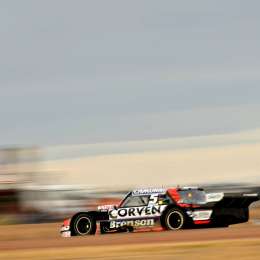 Rossi volvió a la pole en el TC