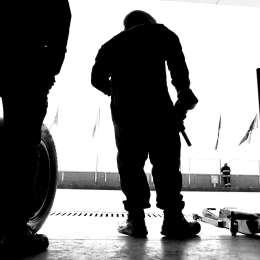 Mecánicos: la mano de obra del automovilismo en riesgo