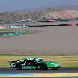 Canapino fue una luz y se quedó con la pole del TC