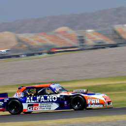 Santero ganó y se quedó con la serie más rápida