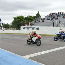ASÍ SE DEFINEN LAS CARRERAS EN EL SUPERBIKE ARGENTINO 