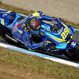 Iannone y Viñales dominaron los ensayos