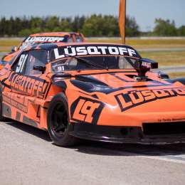 Bonazzola y una Chevy adaptada, en Procar 4000