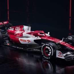 Alfa Romeo develó el C42