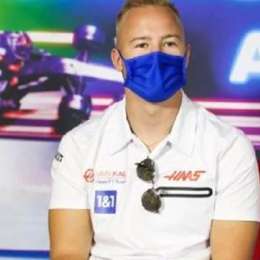 Mazepin no podrá correr en Inglaterra