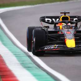 Verstappen, el 1 en una clasificación muy cortada