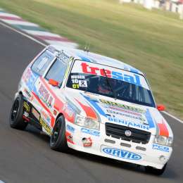 Huser, adelante en los entrenamientos