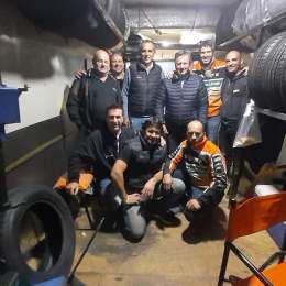 La cena de Castellano con su gente