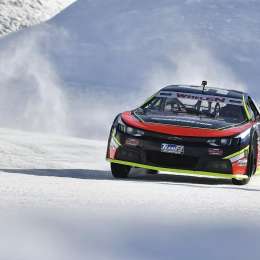 Nascar y un anuncio insólito: ¡correrá sobre hielo!