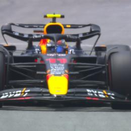 F1: Checo Pérez lideró la única práctica del viernes en Interlagos