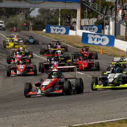 VIDEO: así llegan los candidatos al título de la Fórmula Nacional Argentina