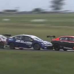 VIDEO: el preciso 2x1 que hizo Canapino para pasar a la punta en Concepción del Uruguay