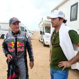 VIDEO: Carlos Sainz Jr: “No descarto correr un Dakar”