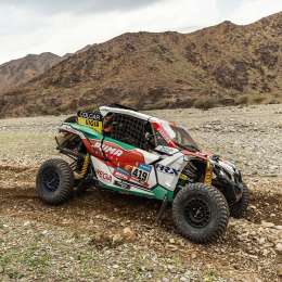 El Pato Silva se metió dentro del top 20 en la quinta etapa del Dakar 2023