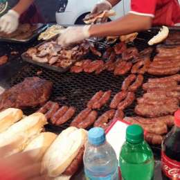¿Por qué no hubo muchos puestos vendiendo achuras en la vuelta del fútbol argentino?