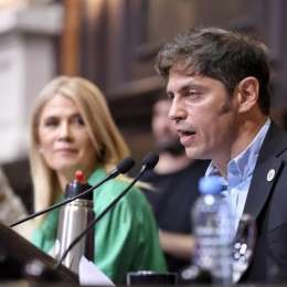 Axel Kicillof apuntó contra la proscripción a Cristina y deslizó su reelección