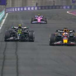 F1: Verstappen y Hamilton, como en los viejos tiempos en Arabia Saudita