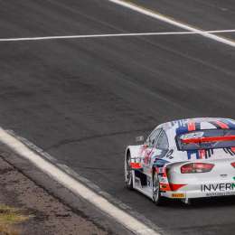 Top Race series: Nicanor Santilli Pazos lider del último entrenamiento libre