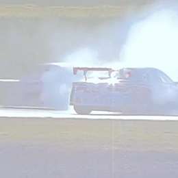 Top Race Series: ¡Qué susto! quedó cruzado en la pista y lo pudieron esquivar