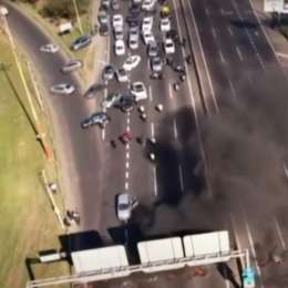 Corte total en la Riccheri: vecinos reclaman una investigación a la policía