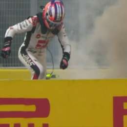 F1: ¡Terrible! El Haas de Hülkenberg se prendió fuego en plena recta