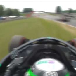 IndyCar: ¡Zafó! Canapino se despistó a toda velocidad, pero lo pudo sacar