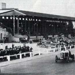 Un día como hoy, se inauguraba el primer autódromo en Argentina
