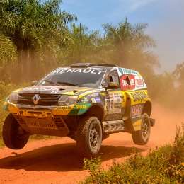 Buen inicio para el Renault Duster Dakar Team