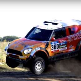 Aleix Espargaró sigue en observación tras su caída en Alemania